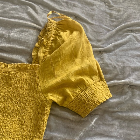 Abound yellow milkmaid style top - Picture 3 of 4